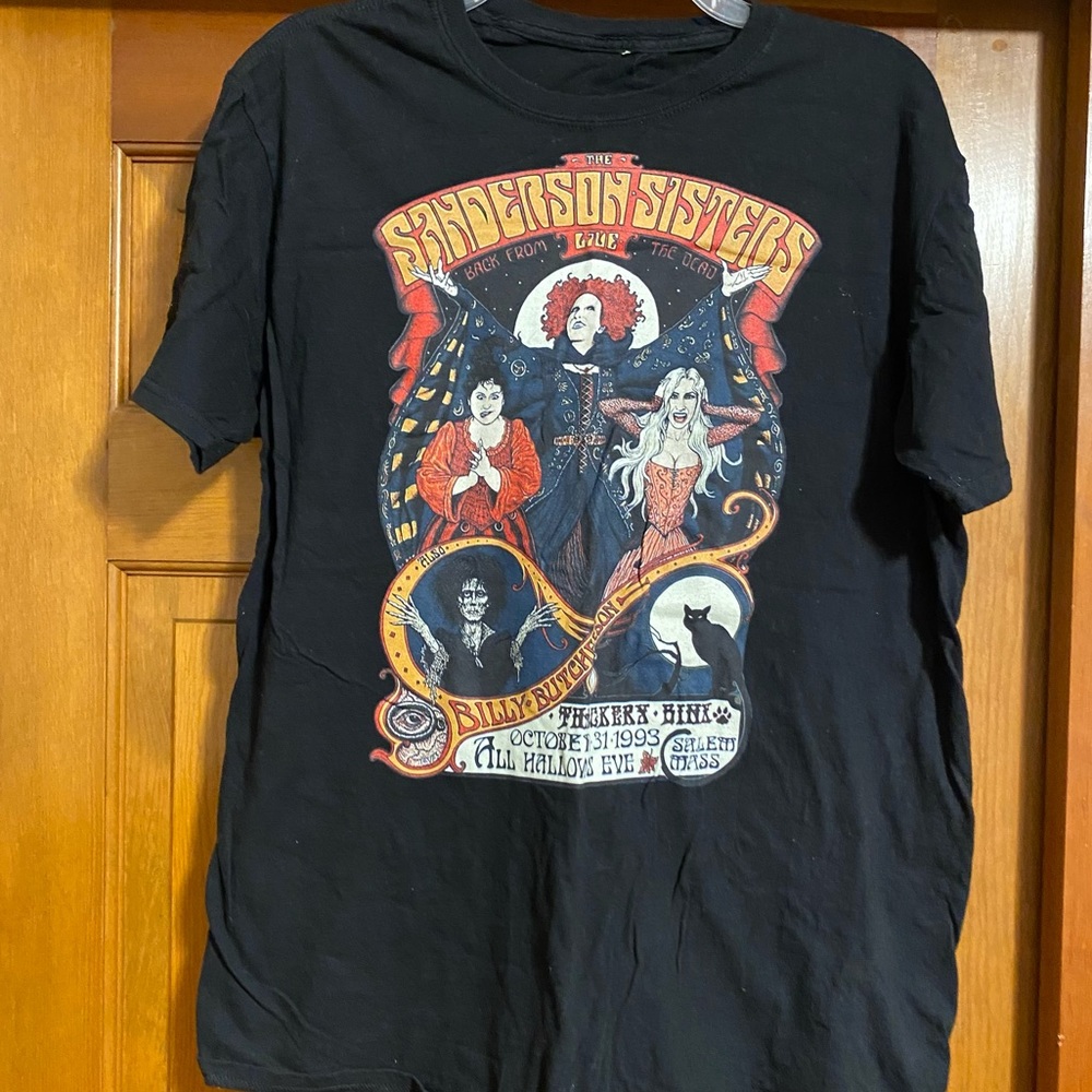 Black Hocus Pocus Sanderson Sisters Halloween Tshirt